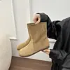 Botas de tornozelo estilo Birkenstock na cor Marrom Maillard para mulheres, nova coleção de outono de 2026, bico redondo, sem cadarço, estilo Botas Martin com design interno para aumentar a altura, e um estilo moderno com salto bloco