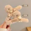 Pinzas para el pelo grandes de otoño e invierno para mujeres con cabello grueso, con un lujoso diseño de felpa, adecuadas para la parte trasera de la cabeza, accesorios para el cabello estilo pinza de tiburón