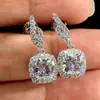 Novos Brincos Quadrados de Zircônia com Diamantes Completos da Amazon, Super Populares, Versáteis, Estilo Ruili Streetwear para Mulheres