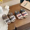 Sandalias Retro Florales Estilo Coreano para Niños Birkenstock Verano 2026 Nuevas Elegantes Cómodas Sandalias de Punta Abierta Sandalias de Princesa