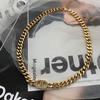Colar Corrente Grossa Dourada com Letra em Aço Titânio Estilo Europeu e Americano da Moda para Mulheres, Corrente Curta para Clavícula com Personalidade Hip-Hop Versátil
