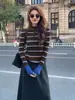 Top de tricô listrado color-block retrô com gola alta e botões para mulheres, novo estilo, suéter interno modelador A14431