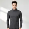 Ropa interior térmica europea de talla europea para otoño e invierno, camiseta base de manga larga de color liso casual de cuello alto para hombre, corte slim