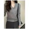 Suéter Beige Simple de Cuello en V y Manga Larga Estilo Retro Americano para Mujer, Top Básico de Punto Delgado de Otoño e Invierno de Gama Alta