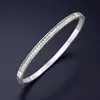 Pulseras de Acero de Titanio para Mujer, No se Desvanecen, de Nicho, de Alta Gama, Pulseras de Acero Inoxidable para Niñas, Joyería de Gipsófila al por Mayor
