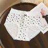 Calcinha Feminina Plus Size Estilo Retrô Francês de Cintura Média com Bolinhas e Renda, Cobertura Ampla nos Quadris, Roupa Íntima Feminina Sem Costura 388