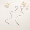 Clip para oreja y alambre para oreja en forma de corazón hueco, un accesorio de doble uso con un encanto juvenil, sensación de alta gama, personalidad única, estilo coreano moderno, moderno y versátil