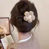 Pinza para el pelo de flor de lana para otoño e invierno, de una sola palabra, trenzada, para mujer, 2024, nuevo, de alta gama, para la parte trasera de la cabeza, accesorios para el cabello