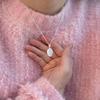 Collar de plata de ley 925 con calcedonia blanca para mujer, diseño simple de nicho, lujo ligero de alta gama, piedra natural, cadena para clavícula 0135A