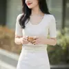 Camiseta de Tricô de Manga Curta com Gola U de Verão para Mulheres, Estilo Coreano Slim Fit, Camada Base Fina, Manga Três Quartos, Top Versátil Emagrecedor de Meia-Manga