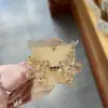 Presilha Pequena de Garra de Cristal Borboleta Amarelo Claro para Cabelo Meio Preso na Parte de Trás da Cabeça, Acessório de Cabelo Doce e Fresco
