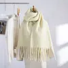 Bufanda de Mohair de Imitación Nueva Transfronteriza para Mujer, Estilo Europeo y Americano, Bufanda Chal Cálido de Barba Larga para Otoño e Invierno, Exportación Exportación Productos de Alta Calidad