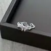 Anel Aberto de Pedras Preciosas Coloridas com Laço e Zircônia de Luxo Leve de Nicho de Alta Qualidade com Temperamento Totalmente Diamantado e Anel Empilhável Super Feérico