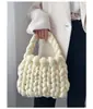 Nueva bolsa de terciopelo, bolsa tejida a mano DIY, bolso de mano de hilo hilado con núcleo de terciopelo de cristal, procesamiento personalizado y venta al por mayor OEM