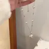 Collar de Perlas de Gypsophila Estilo Francés Vintage para Mujer, Lujo Ligero, Sensación de Alta Gama, Cadena para Clavícula tipo Gargantilla de Moda Única y Exquisita Versátil