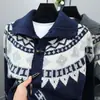 Suéter de punto jacquard Fair Isle para hombre, chaqueta cárdigan de cuello alto con solapa, botones de cuerno, otoño invierno, venta al por mayor de fábrica transfronteriza