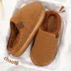 Nuevas Botas de Nieve de Terciopelo para Invierno 2025, Pantuflas para el Hogar, Zapatos de Algodón, Zapatos Cálidos para Hombres y Mujeres, Pantuflas Peludas, Pantuflas de Algodón con Punta