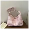 Bolsa tote simples e espaçosa para mulheres, novo estilo 2026, moderna e de alta qualidade, adequada para uso diário, passeios casuais e para ir ao trabalho, pode ser usada como bolsa de ombro ou bolsa transversal