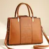 Bolsa de Madre de Gama Alta Bolsa de Boda para Mujer Gran Capacidad 2025 Nueva Bolso Cruzado para Mujeres de Mediana Edad Bolsa Roja para Banquete de Bodas para Suegra