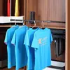 Barra de Colgar Ropa Elevable Armario Desplegable Hacia Abajo Retorno Automático Perchero Retráctil para Vestidor Accesorios de Ferretería para el Hogar