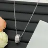 Nuevo Modelo 2025 Dior/Dior Lujo Cintura Delgada Collar Cd Incrustado de Diamantes para Mujer, Estilo Lujo Ligero Collar de Resina con Letras