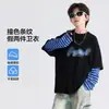 Camiseta Listrada de Manga Longa Falsa Duas Peças Marca de Moda Outono para Meninos 2026 Novo Modelo Top Esportivo de Outono para Crianças e Jovens