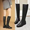Botas de caballero de cuero suave, botas de cuero con forro de felpa para mujer, nueva colección otoño/invierno 2026, botas hasta la rodilla que hacen que las piernas se vean más delgadas y largas