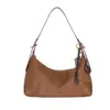 Bolso de Hombro Retro de Puntada de Nicho Tipo Bolso Dumpling para Mujer 2025 Nuevo Estilo de Invierno Simple y Versátil Bolso de Hombro Cruzado de Lujo Ligero