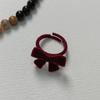 Libro Rojo Pequeño Oso de terciopelo azul Klein anillo abierto anillo de felpa blanca material para manualidades venta al por mayor