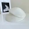 Sitio web oficial de Japón gorra azul marino con pliegues laterales para niños sombrero de punto para el sol de verano ligero y de papel gorra ecuestre gorra moda