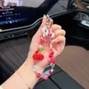 Llavero de Coche con Abalorio de Cristal de Cereza de Moda Cadena de Abalorios Creativa Colgante para Teléfono Adorno de Fruta Personalizado para Bolsos de Mujer
