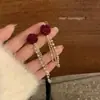 Brincos de Pérola com Laço Vermelho para Outono e Inverno Brincos de Luxo Femininos 2025 Novo Estilo Chinês Brincos Vermelhos
