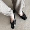 Sapatos femininos de couro legítimo com salto baixo e laço quadrado, delicados e românticos, com acabamento em pó de flor de cerejeira, camada superior lavada, couro bovino, primavera 2025