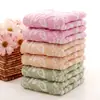 Toalha Floral de Fibra de Bambu para Casa, Toalha de Rosto Pequena Absorvente Macia, Toalha de Mão Pequena Retangular, Venda por Atacado para Uso Doméstico