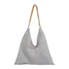 Bolso de lona con lunares de estilo casual para mujer, bolso de hombro de gran capacidad para el verano, bolso tote versátil vintage de nicho para el día a día