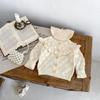 Suéter para Niñas Colección Otoño 2026 Cárdigan Tejido a Mano para Bebés y Niños Pequeños con Diseño Hueco para Bebés Cardigan de Manga Larga