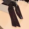 Bufanda Collar de Seda con Perlas Estilo Old Money Artístico Retro Cadena para Suéter de Gama Alta de Nicho Ajustable Múltiples Formas de Usar
