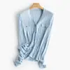 [Procesamiento Personalizado] Chaqueta Fina para Mujer, Suéter de Punto de Seda, Cuello en V, Canalé Elástico, Corte Ajustado, Capa Base Protectora del Sol