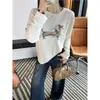 ¡El favorito de este número~! Camiseta de manga larga Tencel cepillado para mujer, diseño de perro salchicha, nueva colección otoño 2026, top base suelto