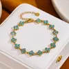 Pulseira de strass branco transfronteiriça com diamantes coloridos, toque de luxo leve e alta qualidade, estilo de moda europeu e americano, pulseira feminina de alta qualidade para atacado