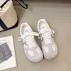 Tenis para mujer, nueva colección otoño 2026, zapatillas casual transpirables para correr, ligeros y versátiles, adecuados para estudiantes, al estilo del clásico "Forrest Gump" y zapatillas de entrenamiento alemanas, tenis blancos