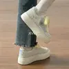 Zapatillas Gruesas con Suela Gruesa de Diseño Dulce Estilo Coreano de Moda para Niñas, Zapatos Nuevos Versátiles de Moda para la Primavera de 2026