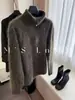 Altamente recomendado! Suéter de lã de cabra cor verde-café estilo "old money" para mulheres, cardigã de tricô pullover macio e aconchegante para o outono