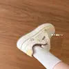 Zapatillas de nicho versátiles populares en forma de corazón para mujer, nuevas zapatillas blancas de suela gruesa de moda para otoño 2026, mocasines