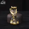 Latón Puro Hoja de Loto Loto Quemador de Incienso de Flujo Inverso Adornos Cobre Sólido Mano de Buda Loto Guanyin Estante para Quemador de Incienso Soporte para Incienso Mascota de Té de Cobre