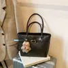 Bolso Cruzado de un Solo Hombro para Mujer 2025 Nuevo Bolso Tote de Gran Capacidad para Mujer, Bolso de Viaje Moderno y Versátil para Mujer