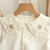 Camisa de primavera y otoño para niñas, estilo occidental, con personalidad infantil, moderna, dulce y linda, con encaje y dibujos animados bordados.