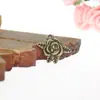 Accesorios DIY 19*17mm flor de rosa doble cara retro accesorios de aleación accesorios al por mayor