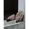 Zapatos de Salón Individuales Estilo Retro de Diseño de Nicho 2026 Otoño e Invierno Nuevo Estilo Forrados de Lana Calientes Mary Jane de Cuero Puntiagudos Zapatos Peludos