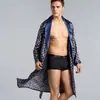 Camisola de seda de peça única de verão masculina transfronteiriça, roupão fino de manga comprida, pijama listrado de verão masculino